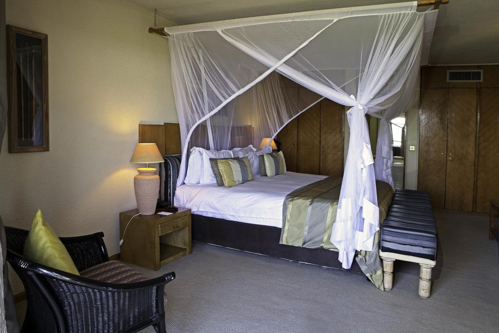 Hotel Elephant Hills 4*