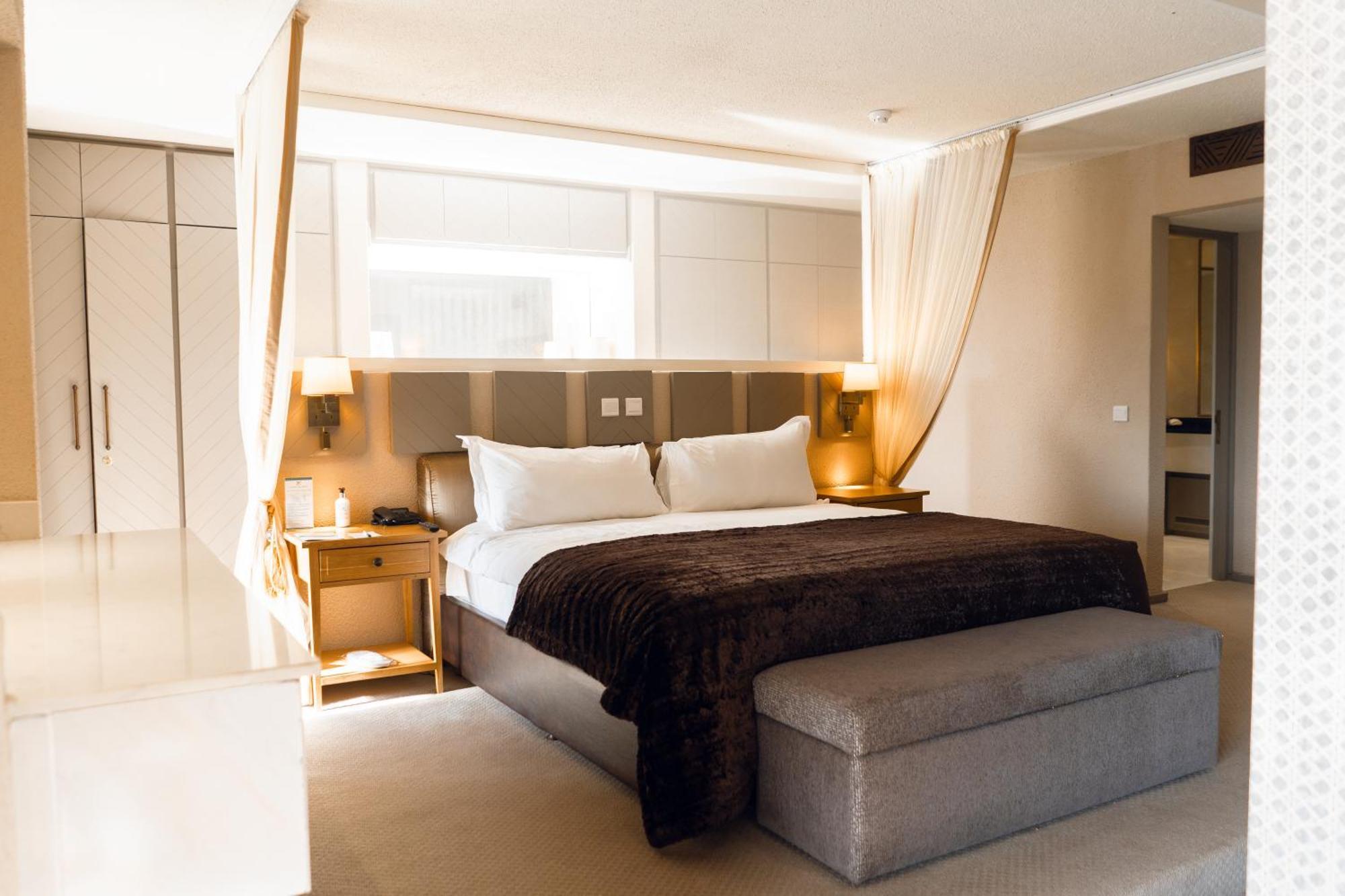 Elephant Hills 4* Victoria Falls