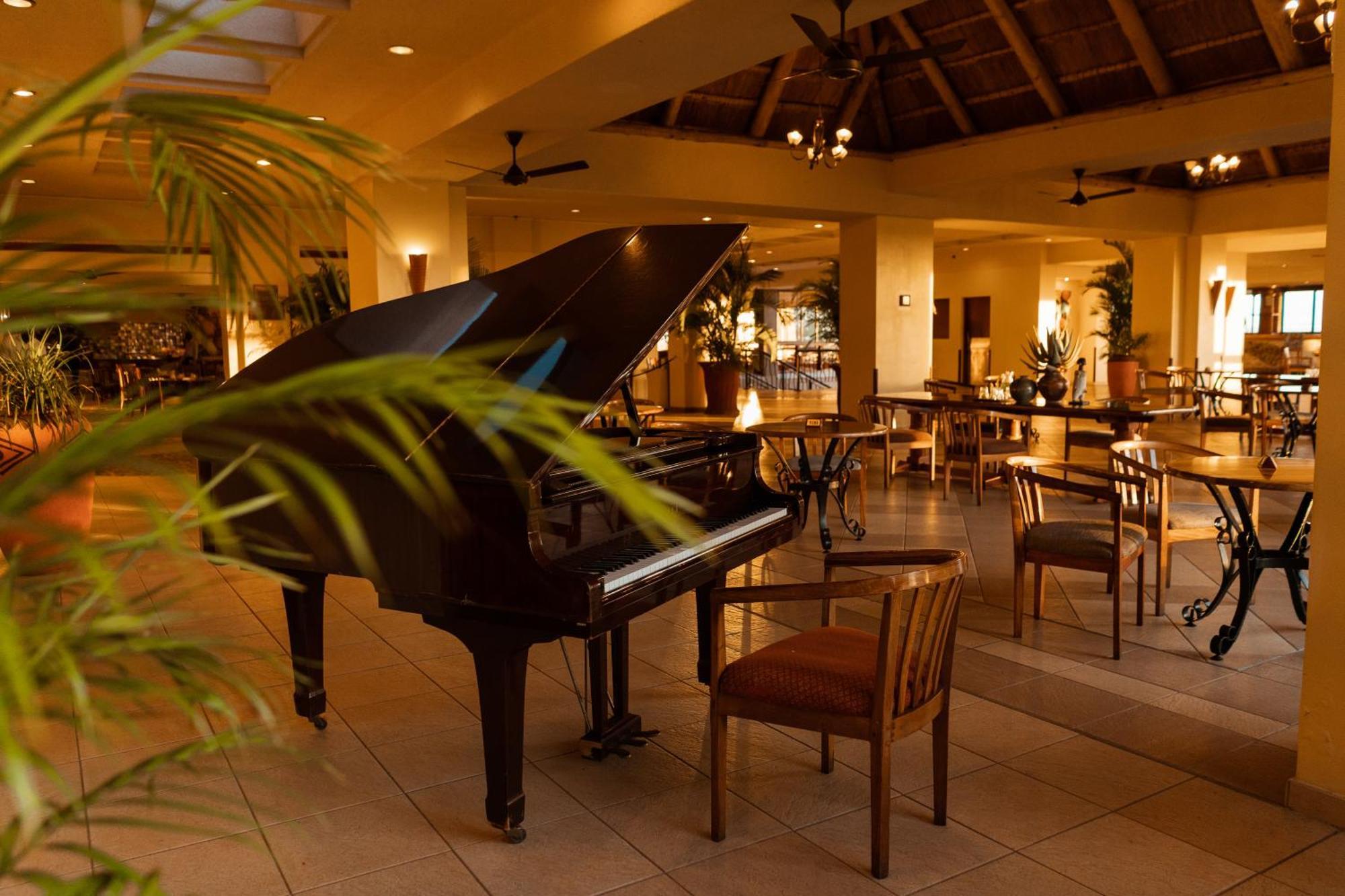 Elephant Hills Hotel 4*