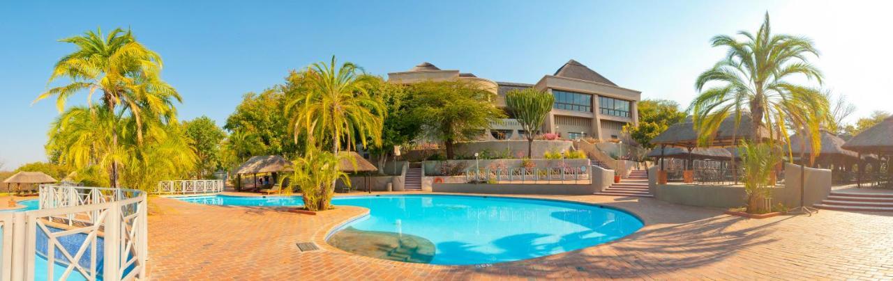 Elephant Hills Hotel 4*